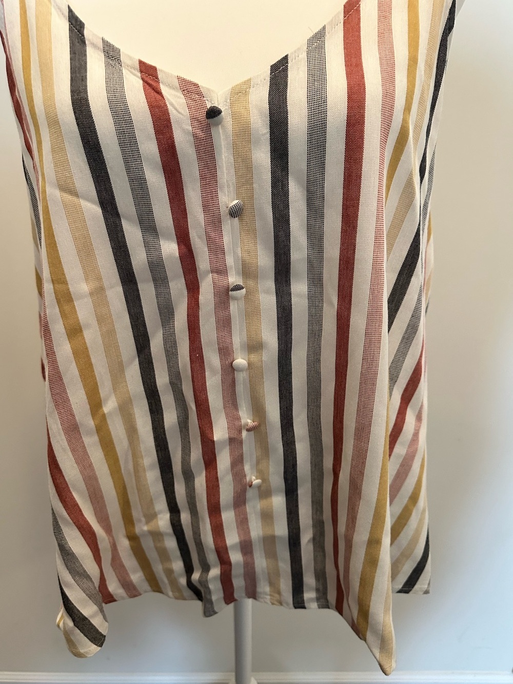 Mine Buckle Women’s Striped V-Neck Spaghetti Strap Tank Top - Picture 2 of 5